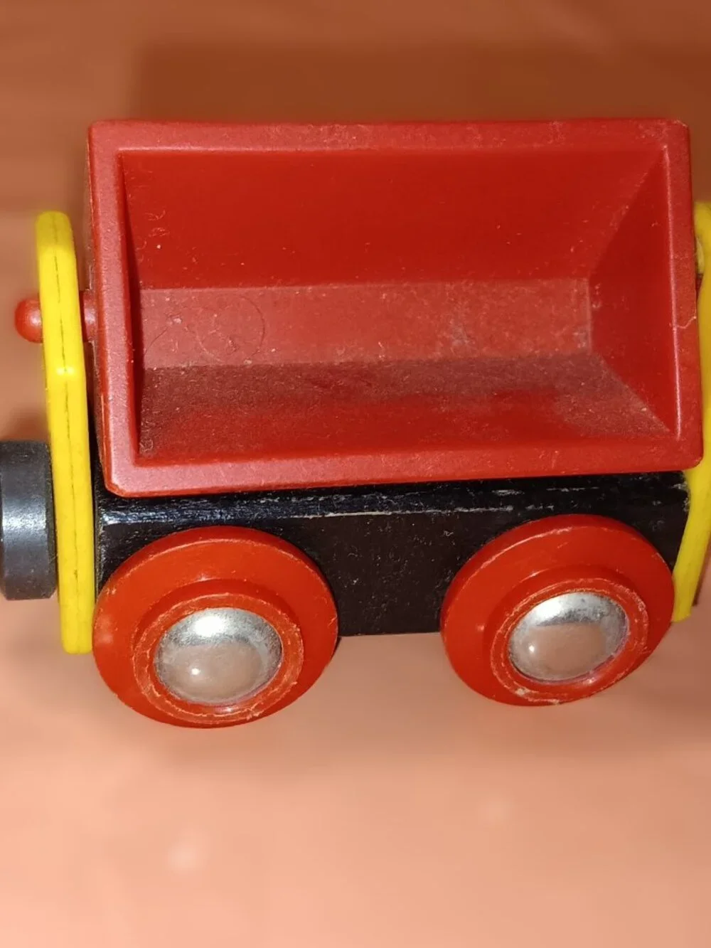 Brio Wooden Railway Train Track Engine Cargo Dumper Set of 10